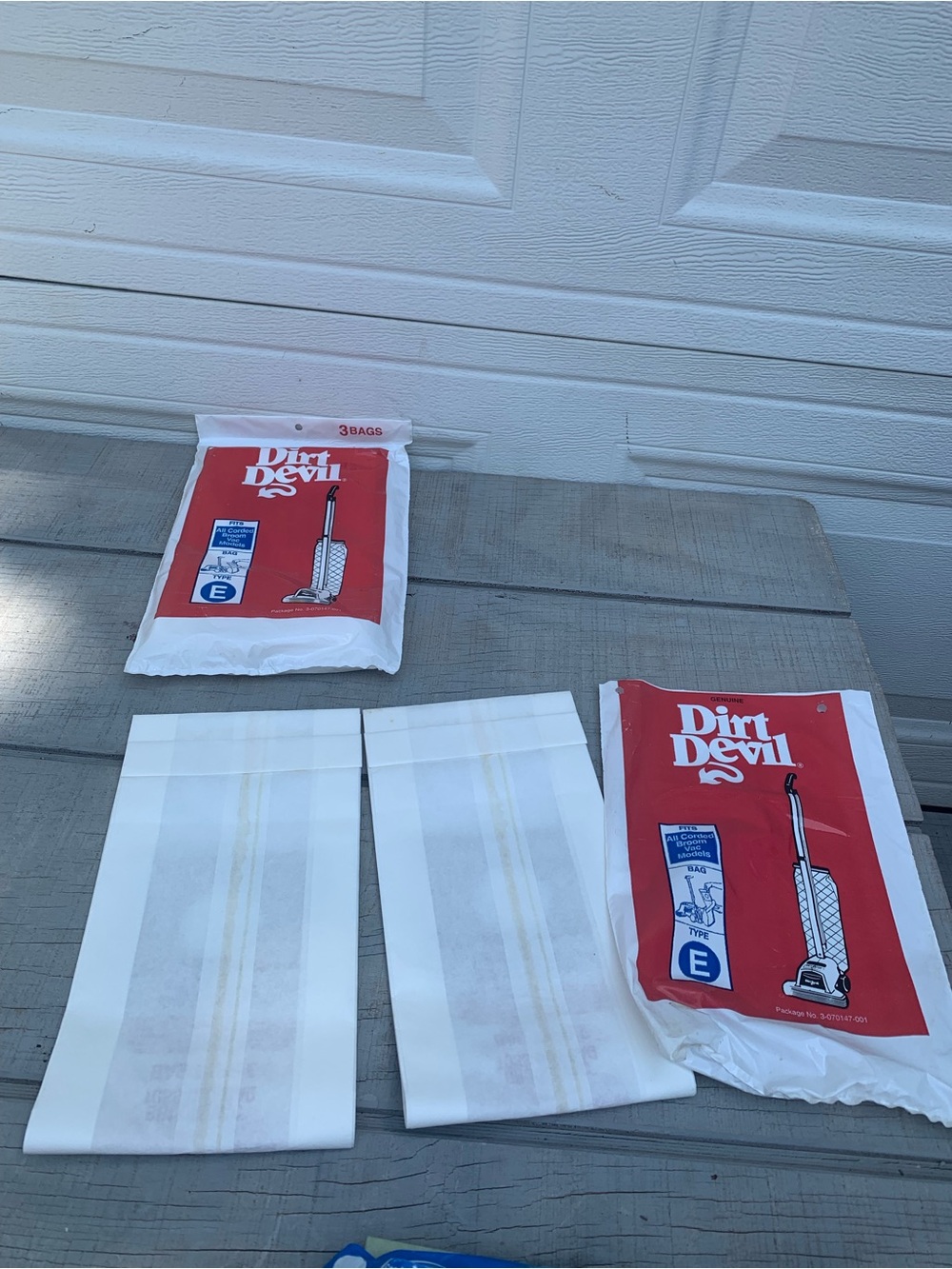 Vintage Dirt Devil Type E Vacuum Bags 3-Pack + 2 Loose Genuine 3-070147-001 NOS